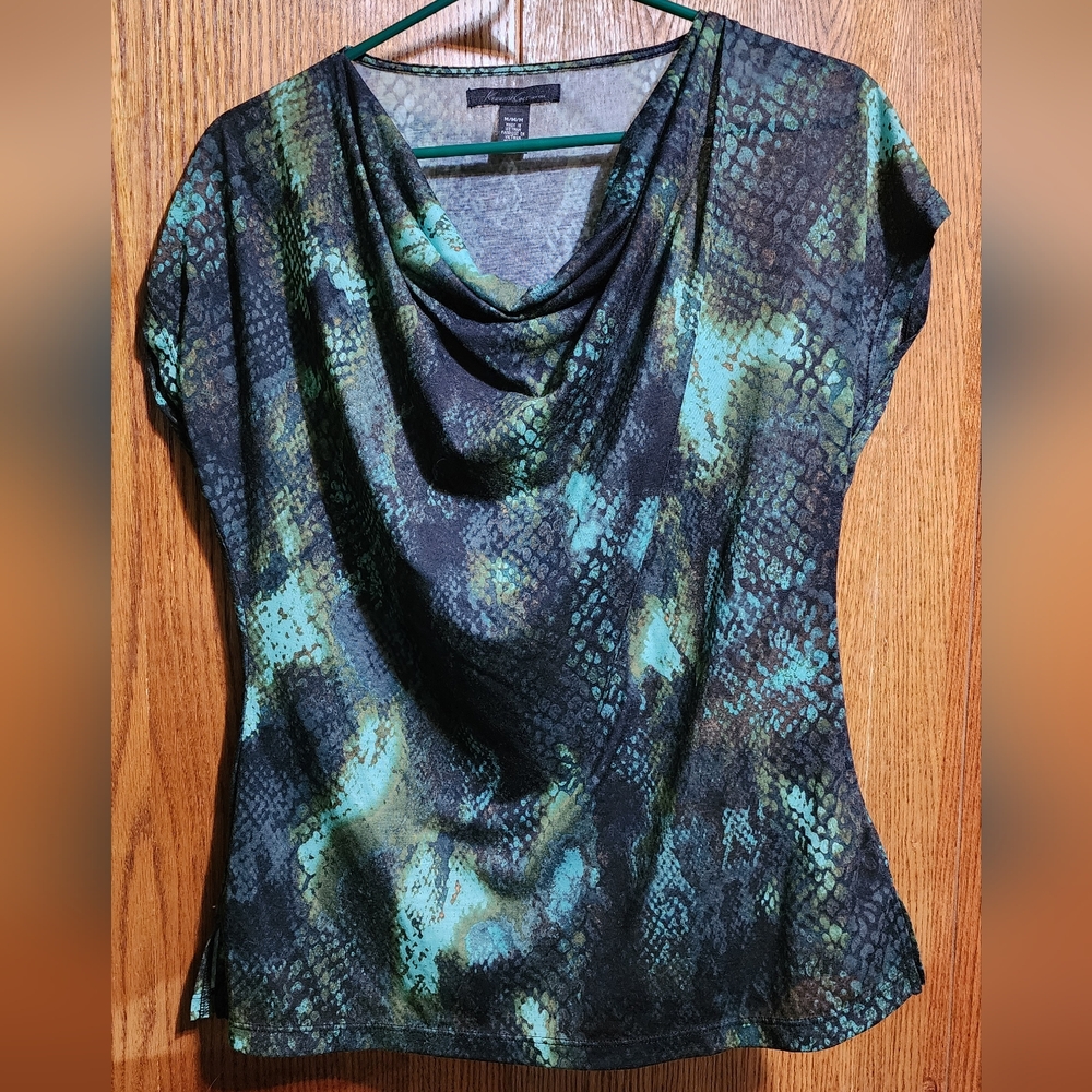 Kenneth Cole Snakeskin print scoop neck top M
